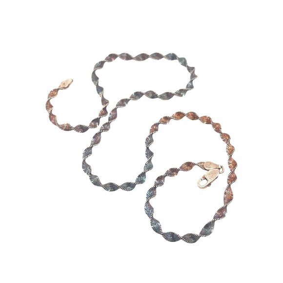 Twisted Chain Made In Italy Necklace 18" With Twist Design In Two-Tone Metal Fin - Picture 2 of 8